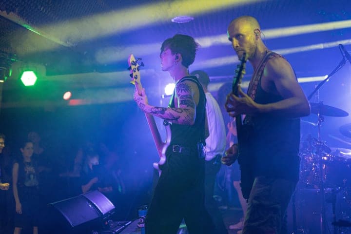 Live photo of Veritate