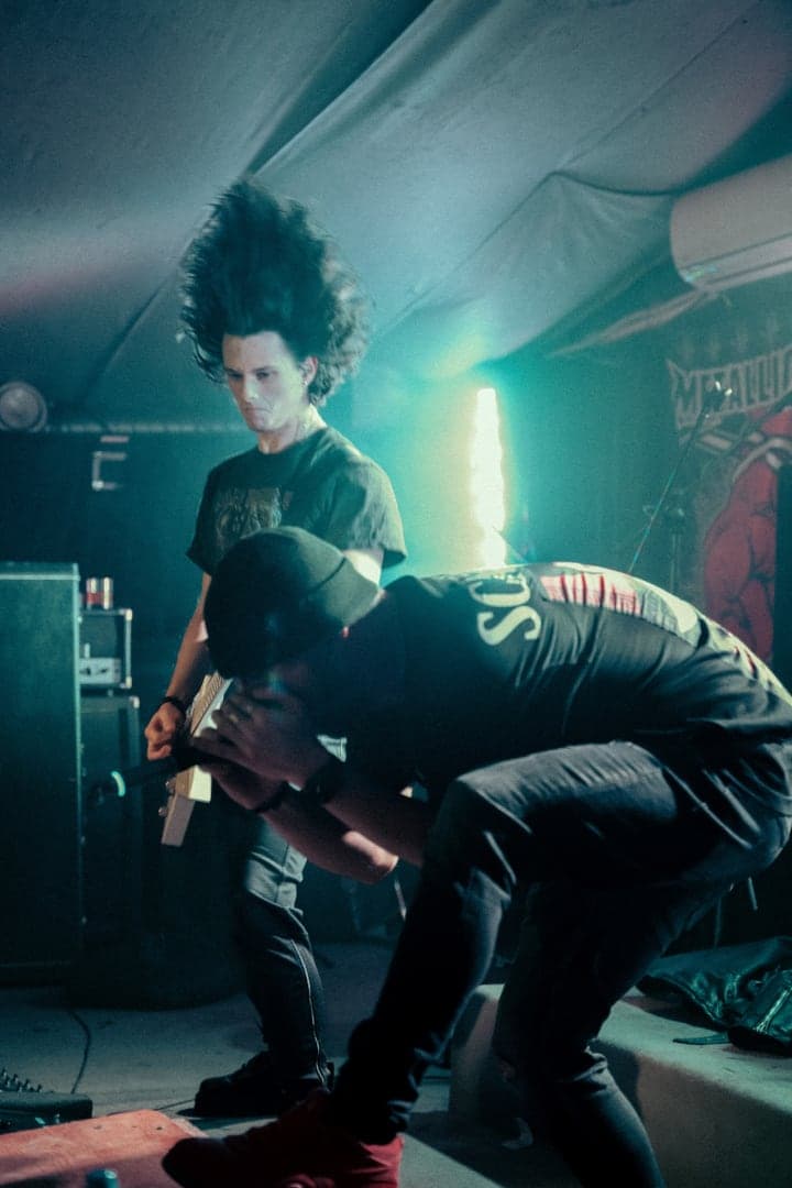 Live photo of Veritate